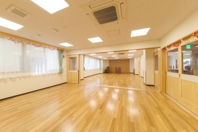 子どもたちの笑顔を守るためのエアコン設置サービス