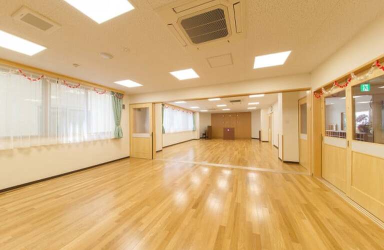 吹田市の幼稚園に最適な業務用エアコン新設工事をお届けします！