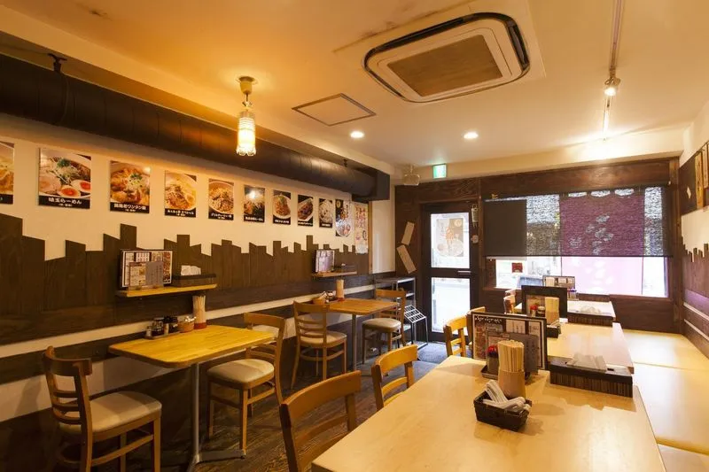 伊賀市の飲食店に最適なエアコンメンテナンスと交換工事！