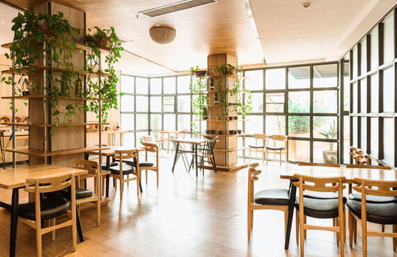香芝市のカフェには欠かせないエアコンメンテナンスを提供！