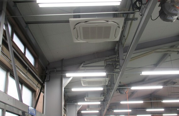東大阪市の工場向け、業務用エアコンをサブスクで導入しよう！