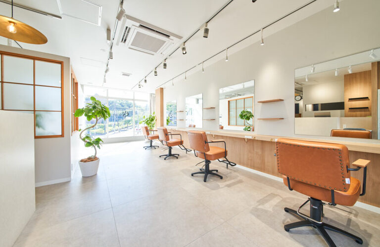 美容室のエアコン工事は専門家にお任せ！快適な空間を提供します