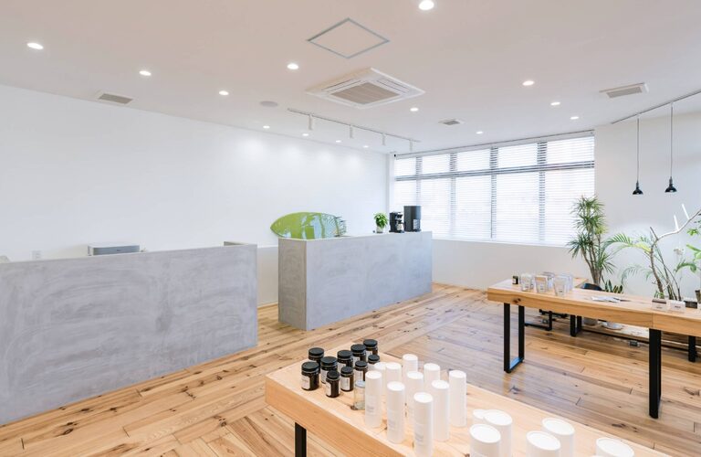 八尾の業務用エアコンの取付けなら株式会社AG設備にお任せください！